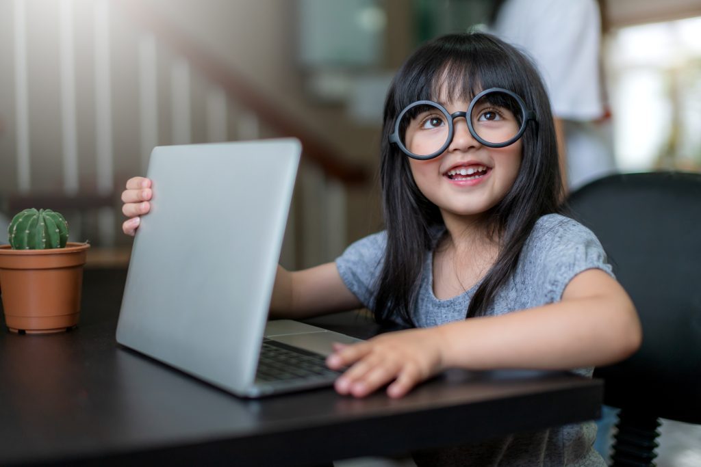 Quel ordinateur portable choisir pour son enfant ?