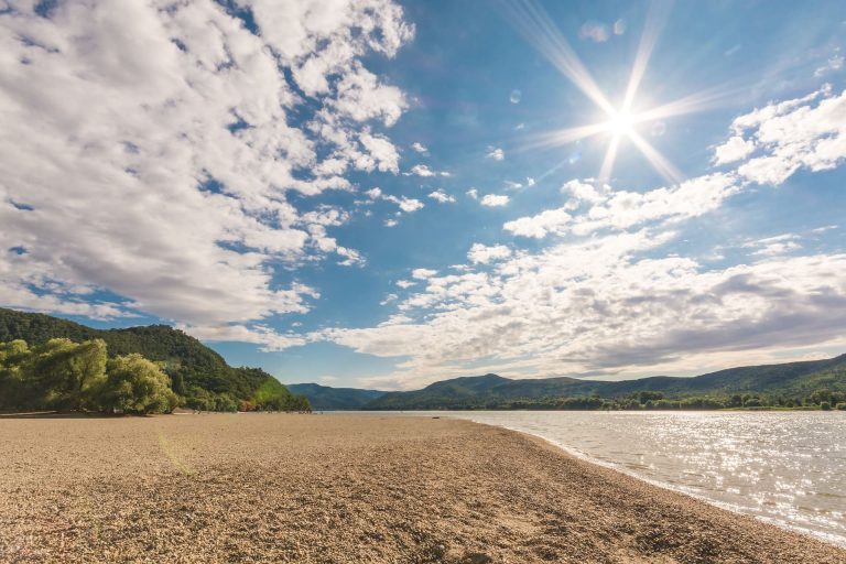 plage ou rivière