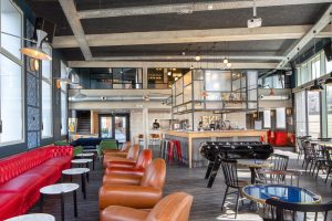 Hôtel Eklo à Bordeaux Centre Bastide (33)