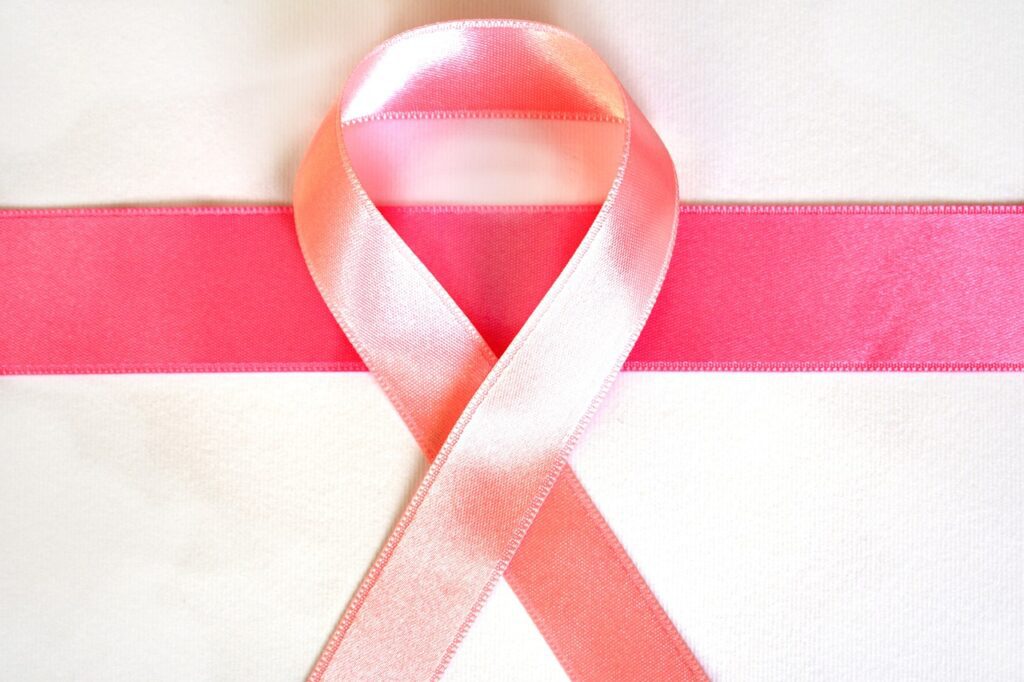 Octobre Rose : les meilleurs podcasts sur le cancer du sein