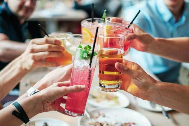 Les meilleurs cocktails avec ou sans alcool prêts à boire