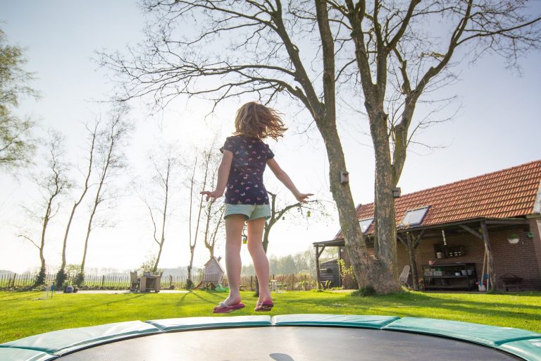 Les meilleurs trampolines de jardin pour vos enfants