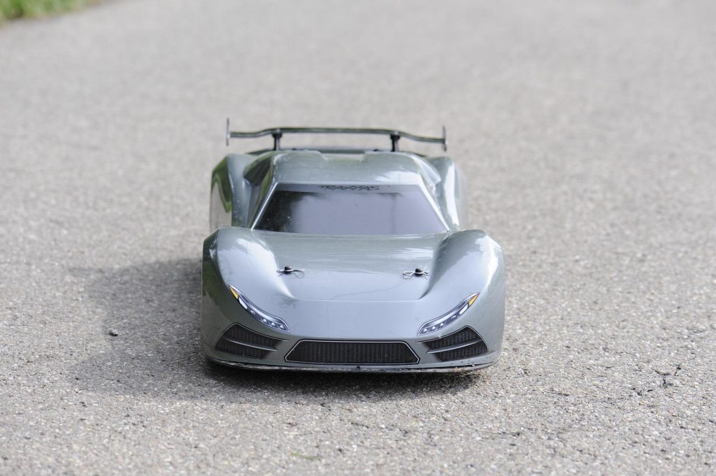 La meilleure voiture télécommandée Made in France pour enfants