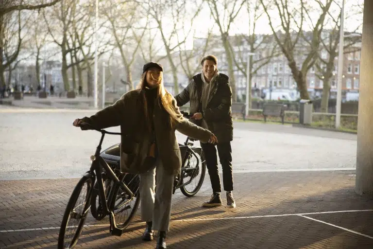 6 raisons de préférer le vélo cargo électrique à la voiture