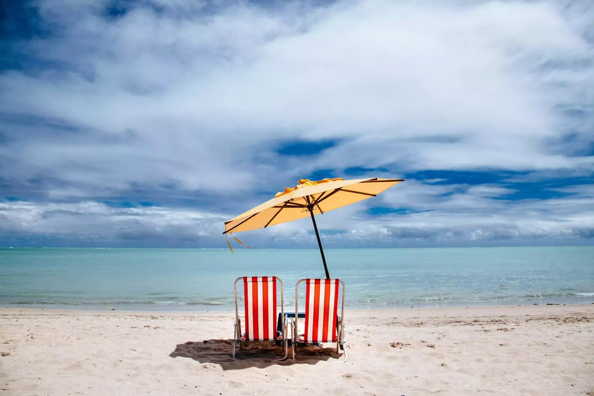 Tous les conseils pour éviter que votre parasol ne s’envole