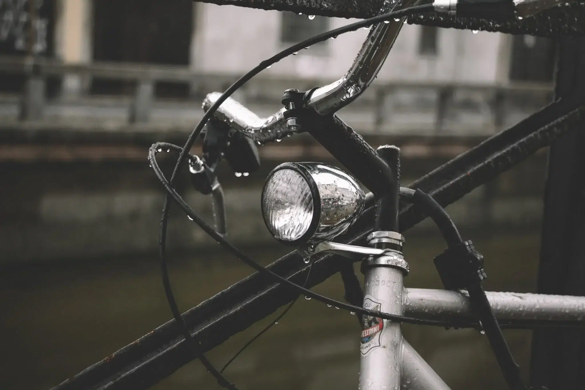actu eclairage velo dynamo ou piles