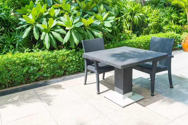 Le meilleur endroit pour installer sa table de jardin