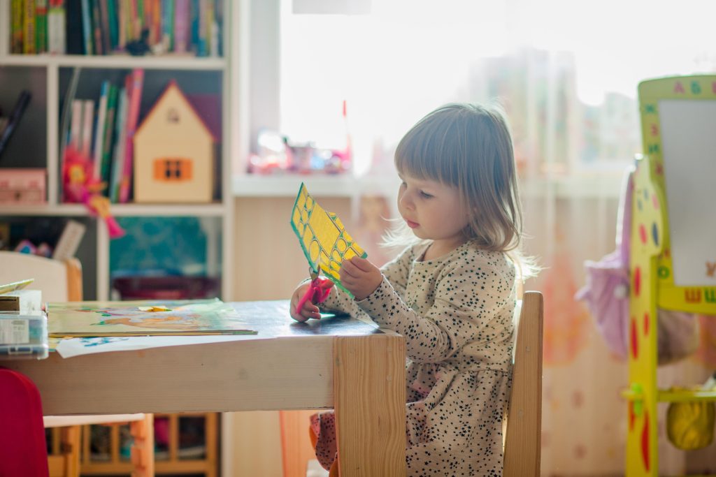 Comment préparer son enfant à la rentrée en maternelle ?