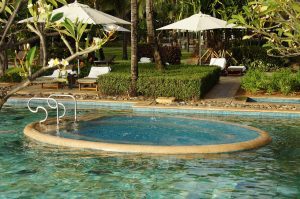 Spa, Jacuzzi… vous ne savez pas quoi choisir et vous ignorez ce qui les diffère.