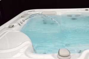 Découvrez sept astuces pour maîtriser votre consommation énergétique pour votre Jacuzzi.