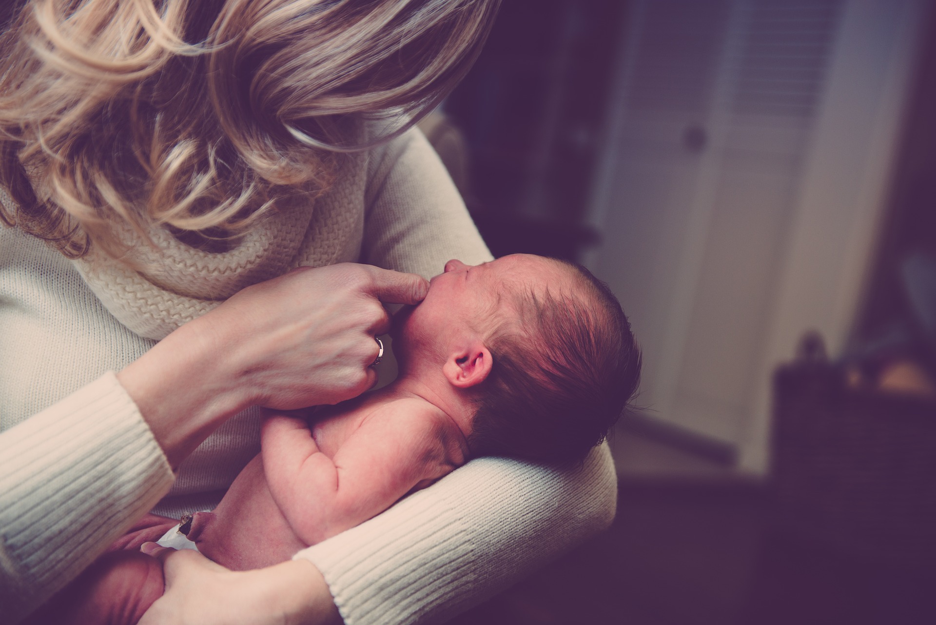 une maman et son bébé