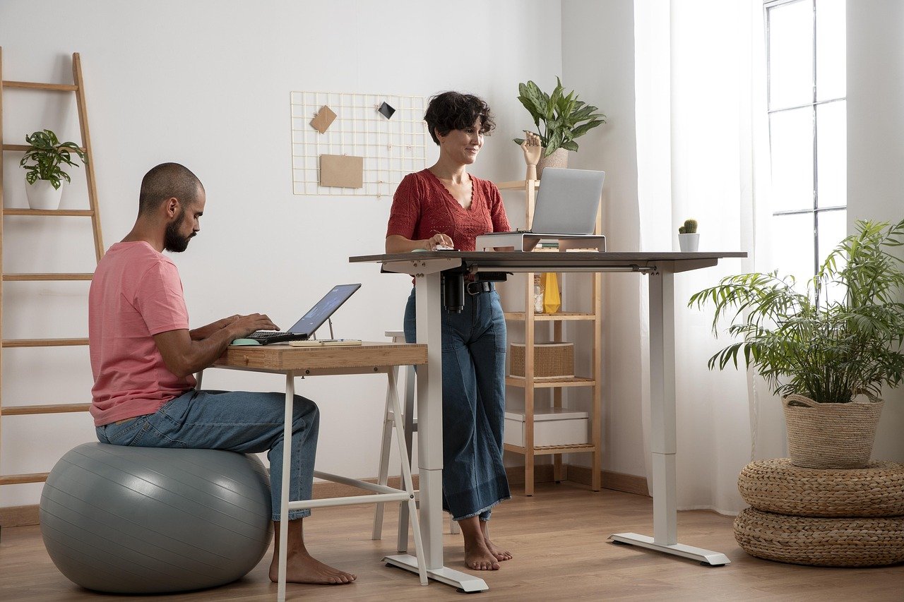 Le meilleur bureau assis-debout écoresponsable