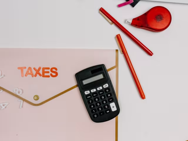 Impôt sur le revenu : le barème 2027 relevé de 2,1 %, les nouvelles tranches du budget