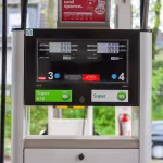 Aide carburant de 100 € : versement mi-octobre, demandes dès le 22 octobre